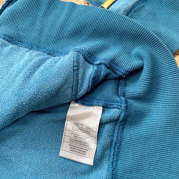 🌼3/$30 Nike Velour Hoodie - Picture 3 of 4